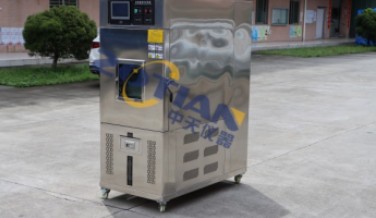 立式低溫耐折試驗機(jī)如何同步實現(xiàn)低溫與機(jī)械彎曲動作